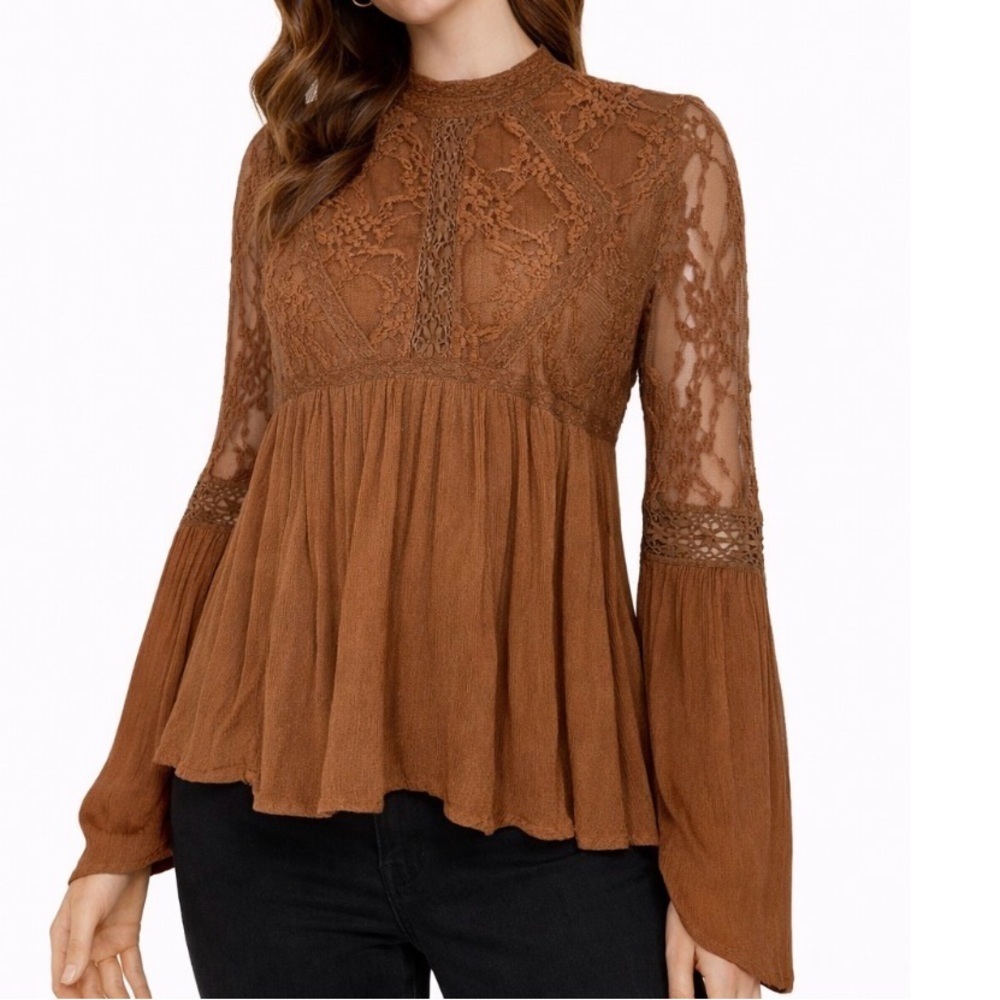 American Eagletop/blouse  Brown Lace Blouse Fit & Flare XS flowy BOHO lace arm
